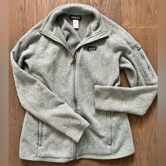 Patagonia Jackets & Blazers - Women’s Patagonia Better Sweater. Size M